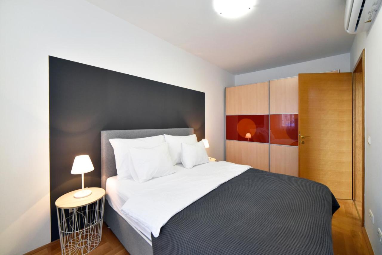 Stadium Apartman *